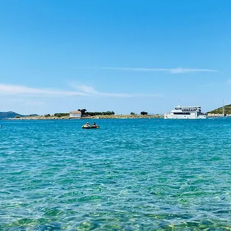 Lukenda - Cozy Double With Shared Kitchen & Terrace 3*